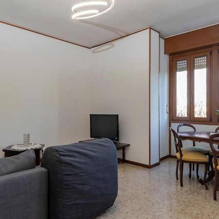 I Host Apartment - Ande 12 米兰 外观 照片